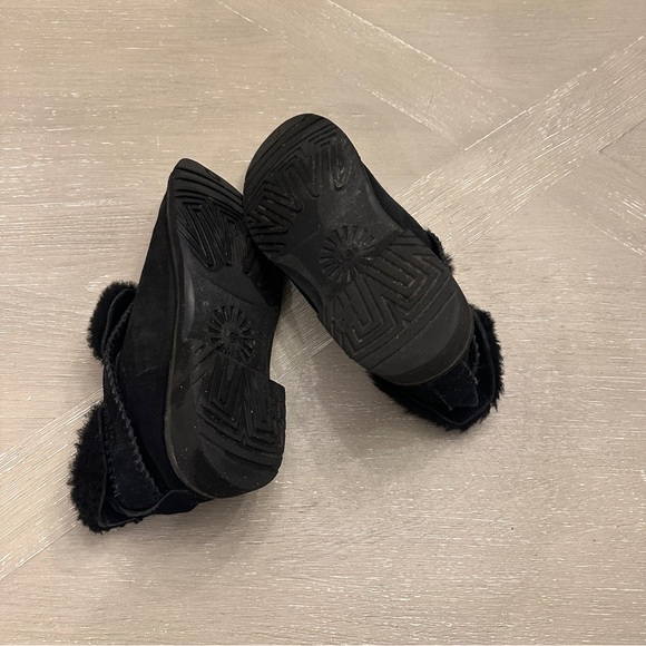 UGG Black Ankle Boots with Furry Pom-Pom - Picture 8 of 10